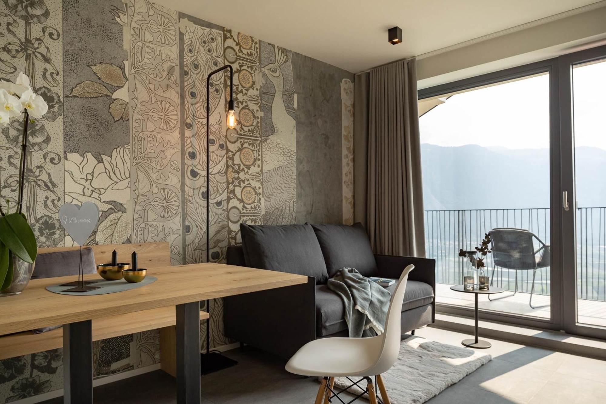 My Spring - Panoramic Suites Lana Room photo